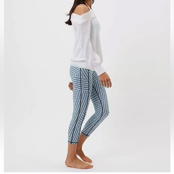 Sweaty Betty Enliven one shoulder knit white tunic  size small - Picture 1 of 6